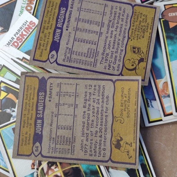 1979 Football Cards - Picture 2 of 5